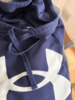 Sudadera Under Armour Azul, talla M