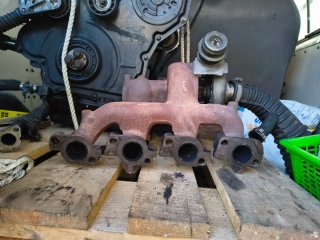 Turbo con colector de escape Ford Mondeo 2.0 Tdci