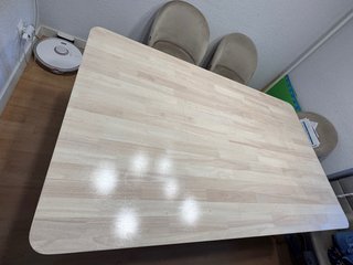 Mesa de Comedor de Madera