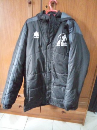 Anorak Luanvi Negro