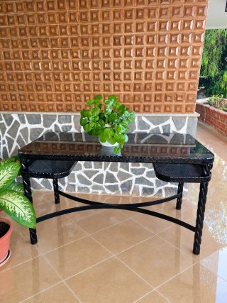 Mesa Escritorio de Forja y Cristal