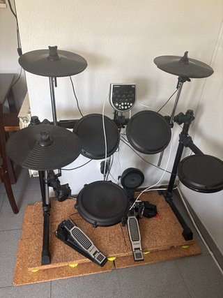 Batería Electrónica Alesis DM6