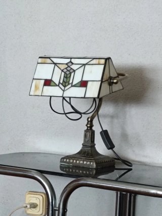 Lámpara de mesa estilo Tiffany