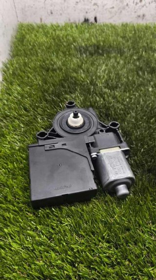 Motor elevalunas volkswagen 988691317 passat