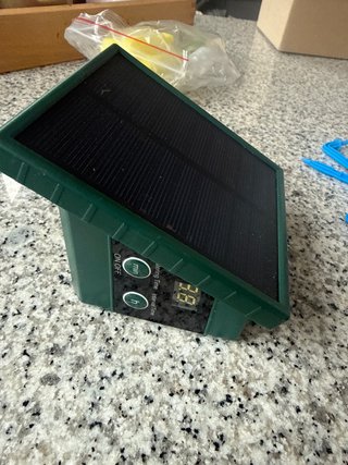 Sistema de Riego Automático Solar con Depósito