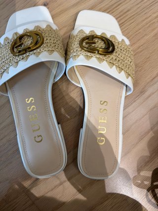 Sandalias Guess
