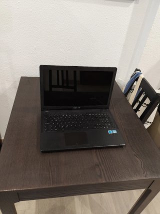 Portátil Asus para piezas o reparar