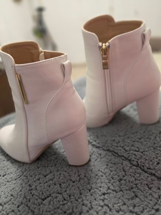 Botines Blancos de Tacón Talla 37