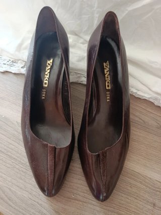 Zapatos de Piel Yanko Marrones