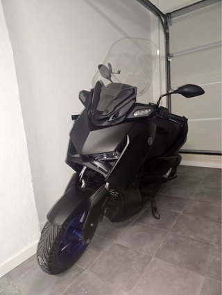 Yamaha Xmax 125 (2025)