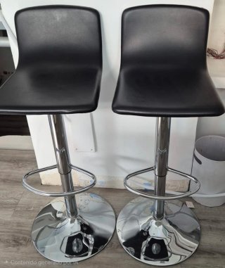 Set de 2 Sillas Altas de Bar.