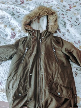 Chaquetón Verde con Capucha