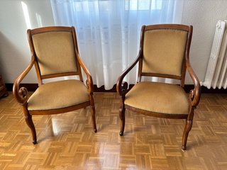 Set de 2 Butacas de Madera