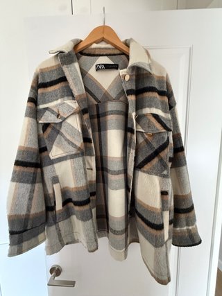 Sobrecamisa de cuadros Zara