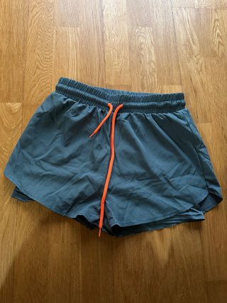Pantalón corto de deporte azul