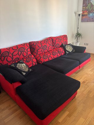 Sofá Cheslong Rojo y Negro