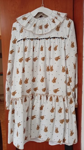 Vestido de Niña con Estampado de Conejos