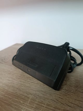 Adaptador/Cargador Original. Nintendo 64