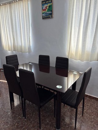 Mesa de Cristal Marrón con 6 Sillas