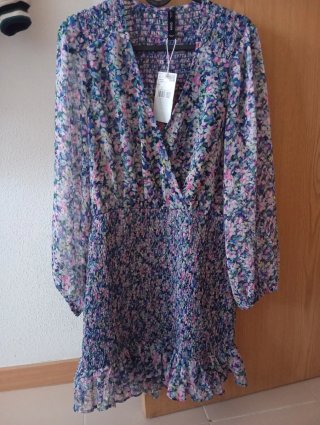 Vestido corto estampado Mango,nuevo con etiqueta.