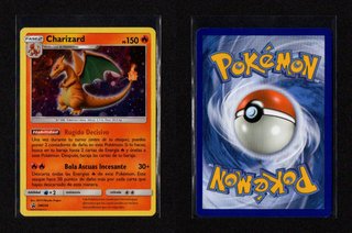 Carta Pokémon Charizard SM226