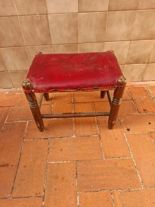 Banqueta rústica cuero y madera