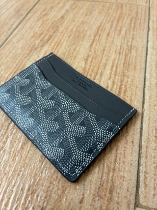 Tarjetero Goyard