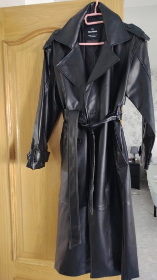 Gabardina Larga Efecto Piel Pull&Bear