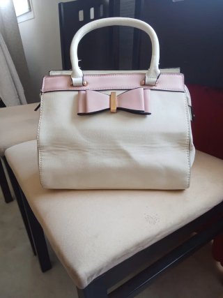 Bolso Blanco y Rosa con Lazo