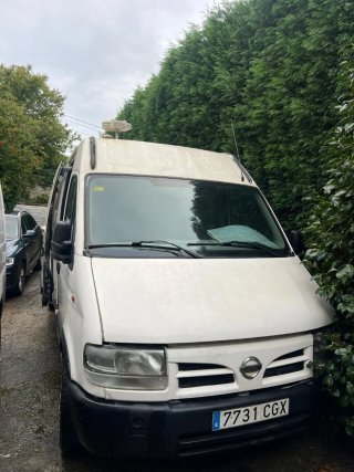 Nissan Interstar 2001