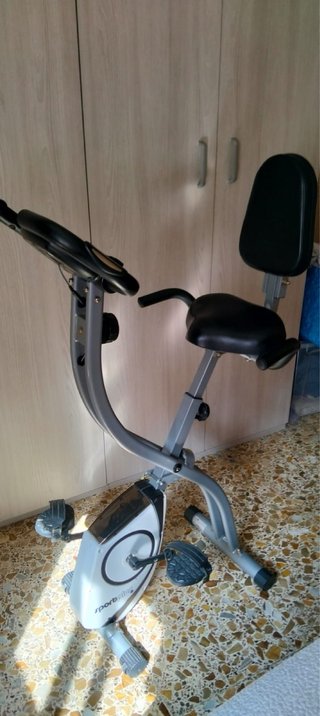 Bicicleta estática plegable SportPlus