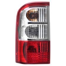 Piloto Trasero Nissan Patrol (2002-2004)