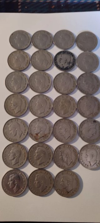 Lote de 27 chelines de Inglaterra