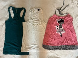 Lote 3 camisetas de tirantes  Adolfo dominguez