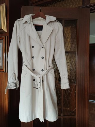 Gabardina Zara Beige Talla L