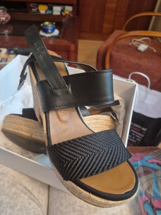 Sandalias Bimba y Lola Negras