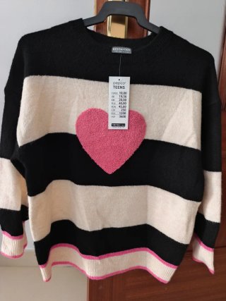 Jersey de rayas con corazón