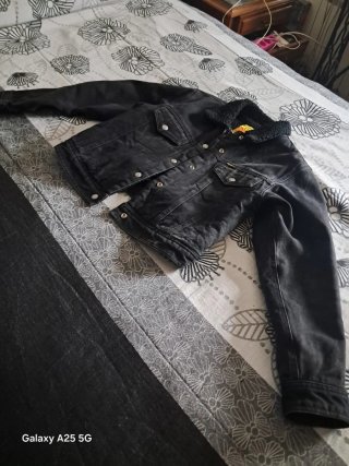 Chaqueta Pepe Jeans Negra