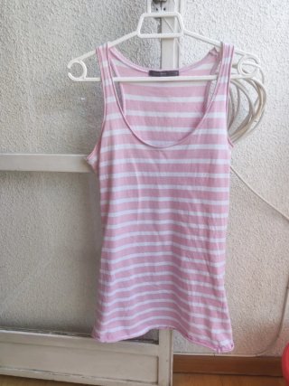 Top de rayas rosa y blanco