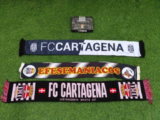 Lote / Pack 3 Bufandas FC Cartagena + Caja Oficial