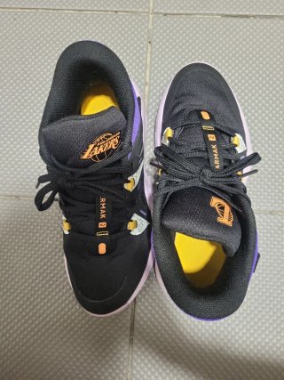 Zapatillas deportivas Baloncesto Tarmak Lakers T39