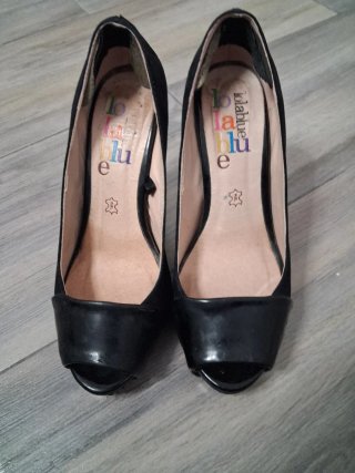 Zapatos de vestir Lola Blue negros Muy cómodos