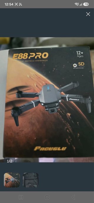 Dron E88 PRO Gris