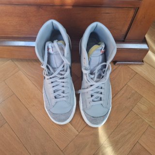Zapatillas Nike Blazer Mid 77 Altas Grises
