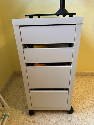 Cajonera IKEA Blanca usada.