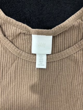 Camiseta H&M Marrón Talla L