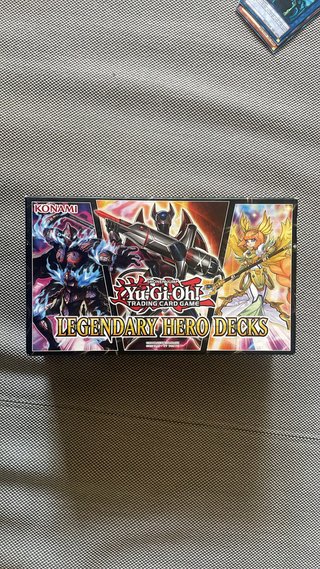 Mazzi di carte collezionabili Yu-Gi-Oh! Eroi Leggendari