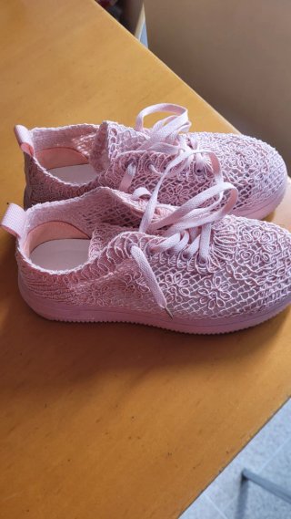 Bambas Rosas con Detalle de Encaje