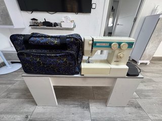 Máquina de coser Wertheim