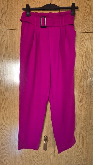 Pantalón Morado Stradivarius